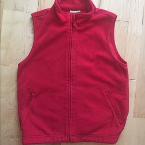 Boys/girls red fleece vest child size 8/10.